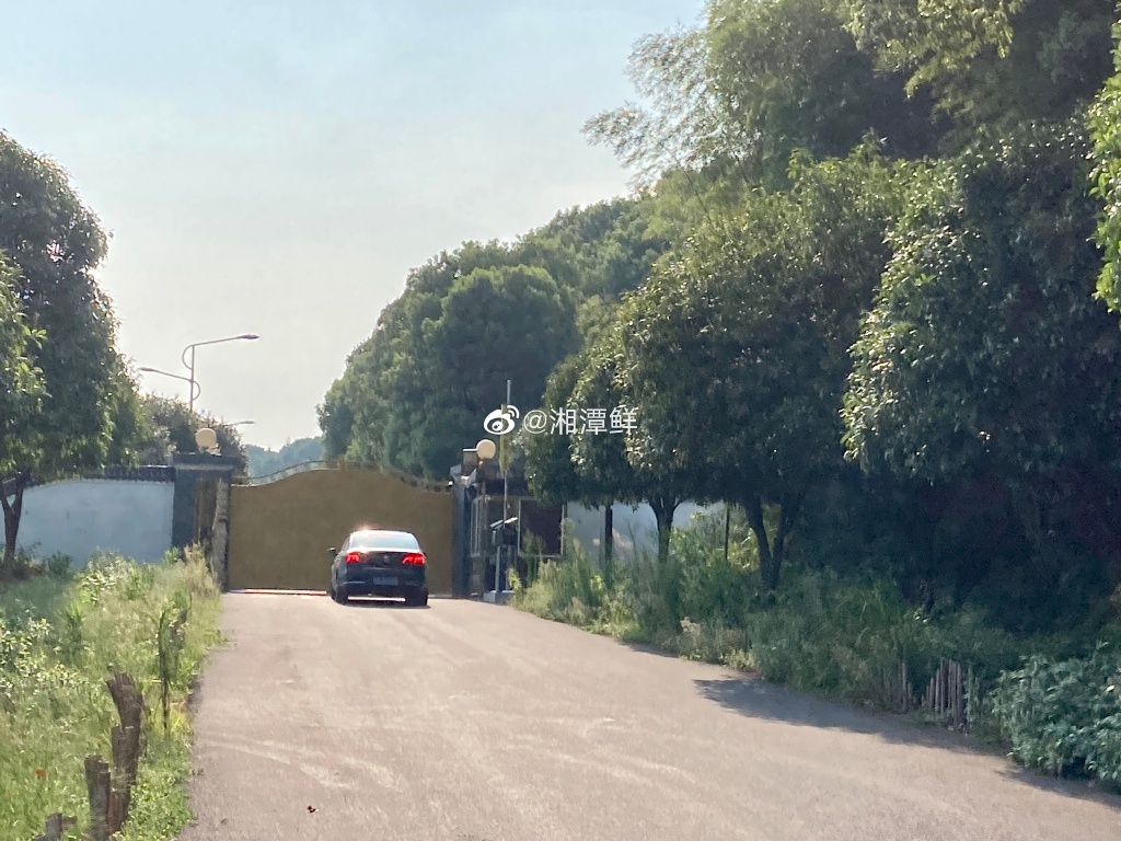 质问湘潭梅林山庄：究竟是私人的腐败天堂，还是群众的共享乐园